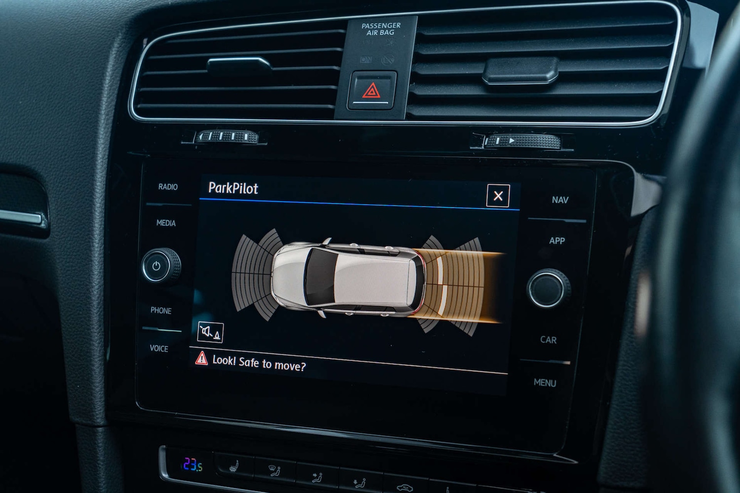 Used Volkswagen Golf 2017 for sale - 76861627: Photo 14