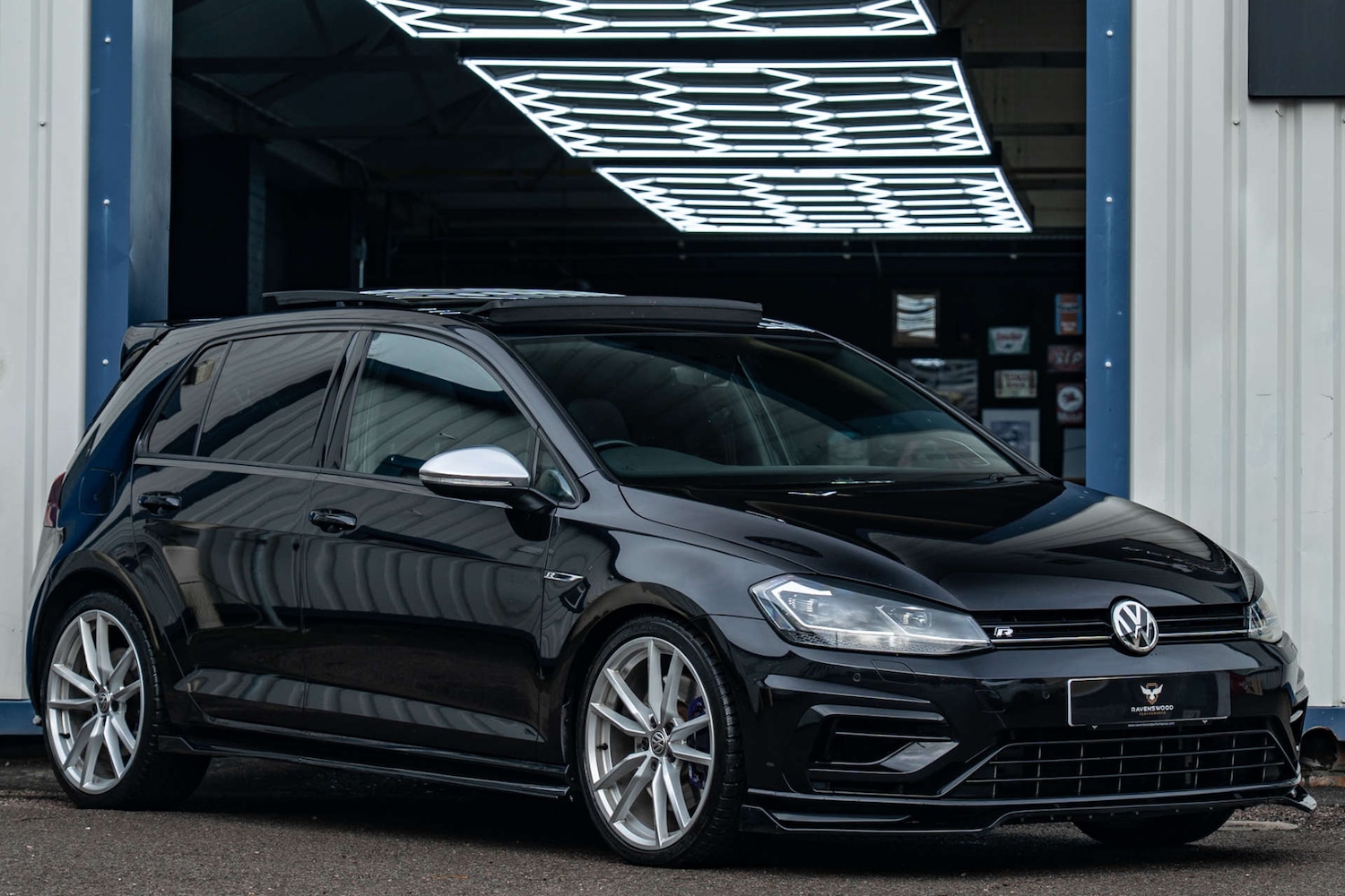 Used Volkswagen Golf 2017 for sale - 76861627: Photo 5