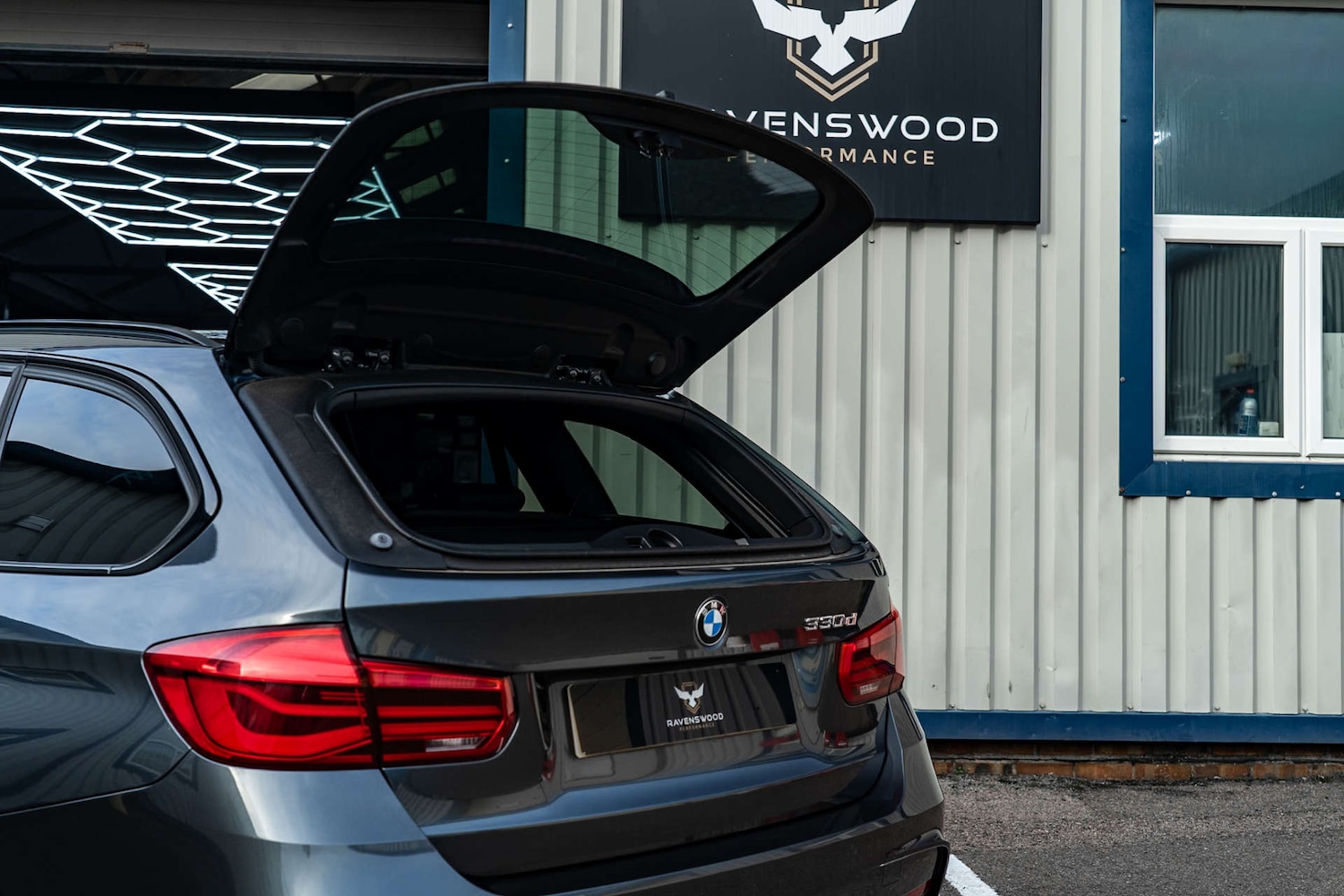 Used BMW 3 Series 2017 for sale - 76471364: Photo 21