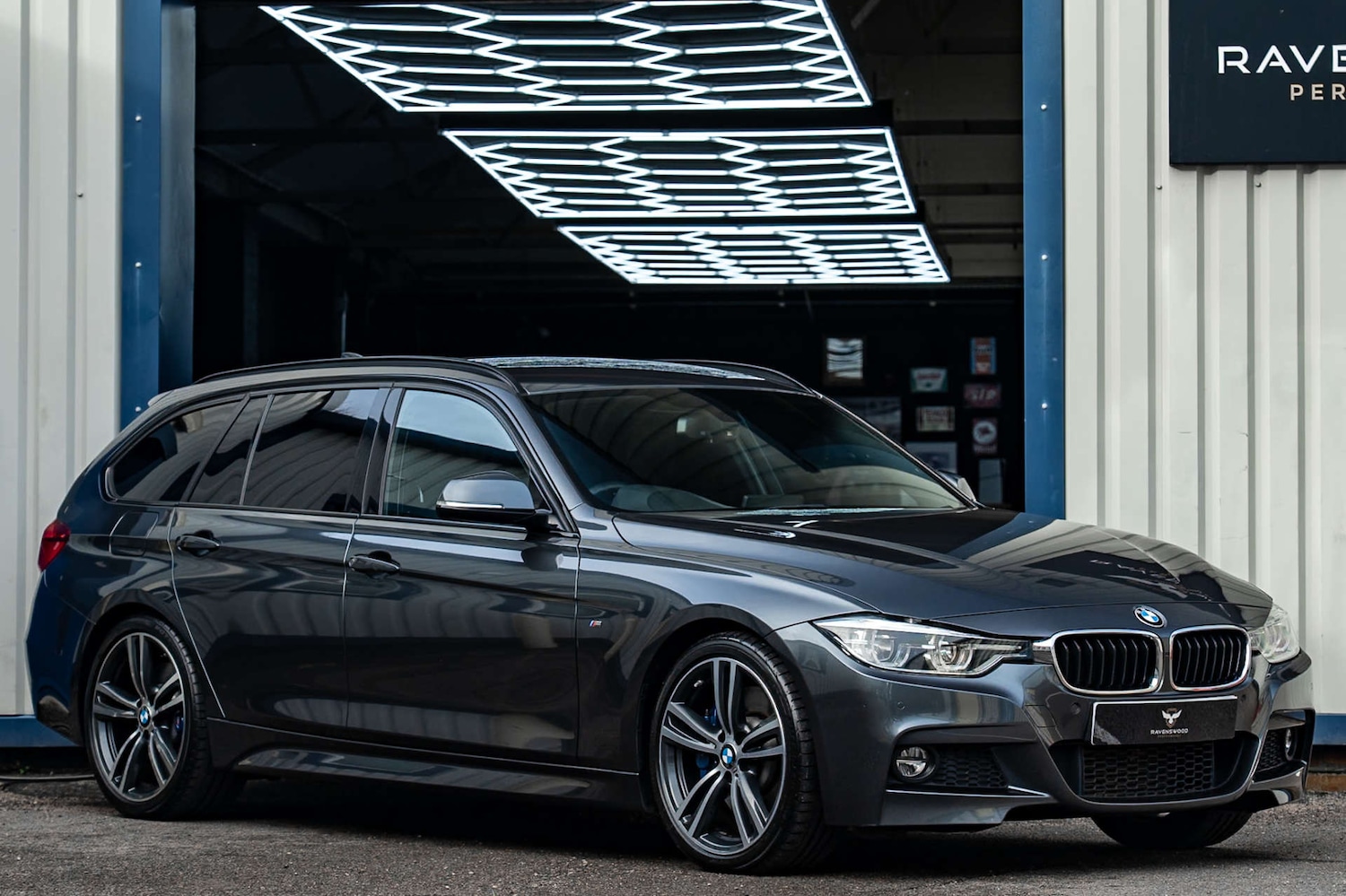 Used BMW 3 Series 2017 for sale - 76471364: Photo 5