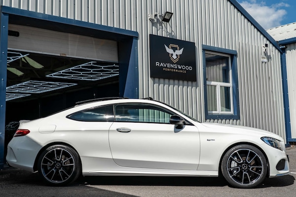 Used Mercedes-Benz C Class 2017 for sale - 76278047: Photo 3