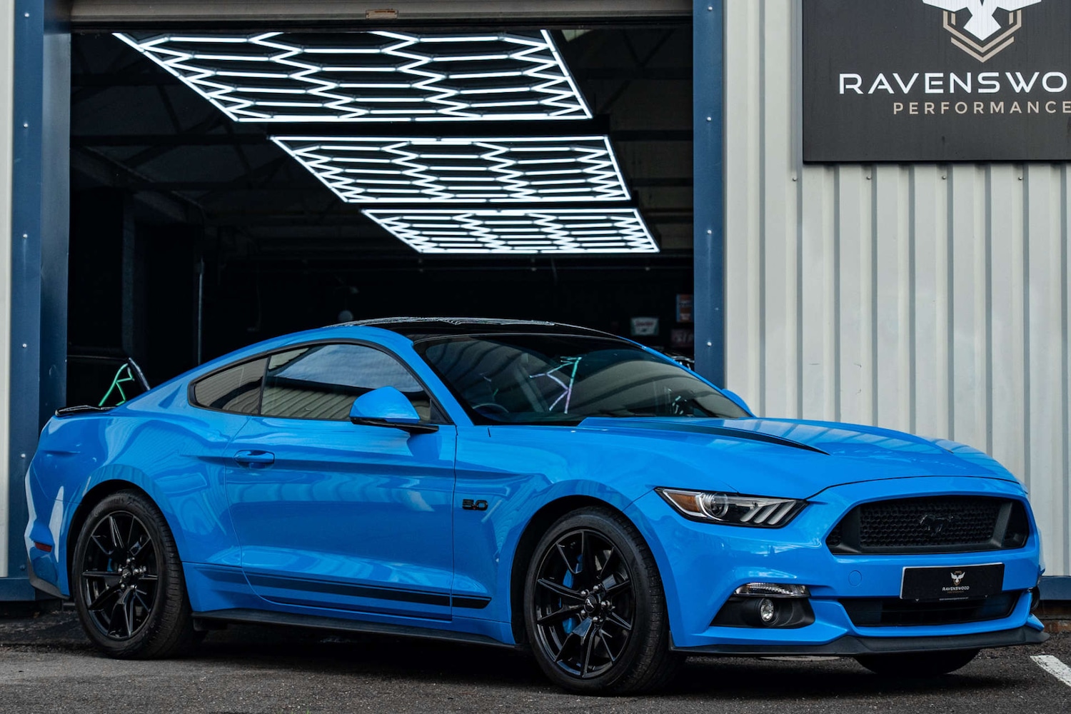 Used Ford Mustang 2018 for sale - 76340737: Photo 5