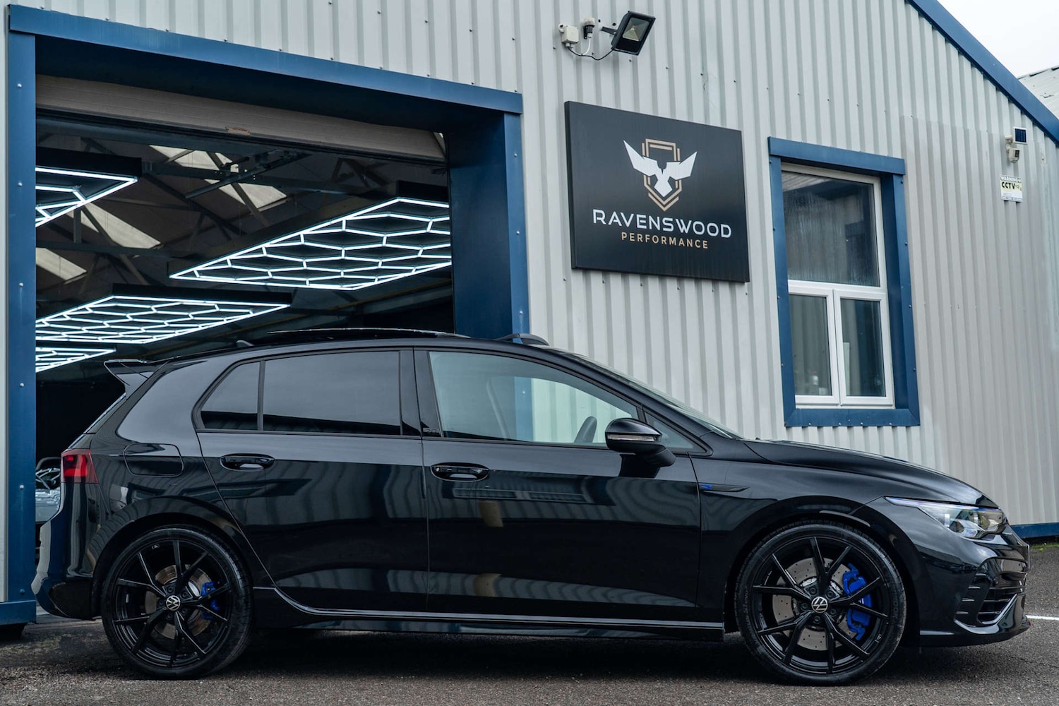 Used Volkswagen Golf 2024 for sale - 76830104: Photo 3