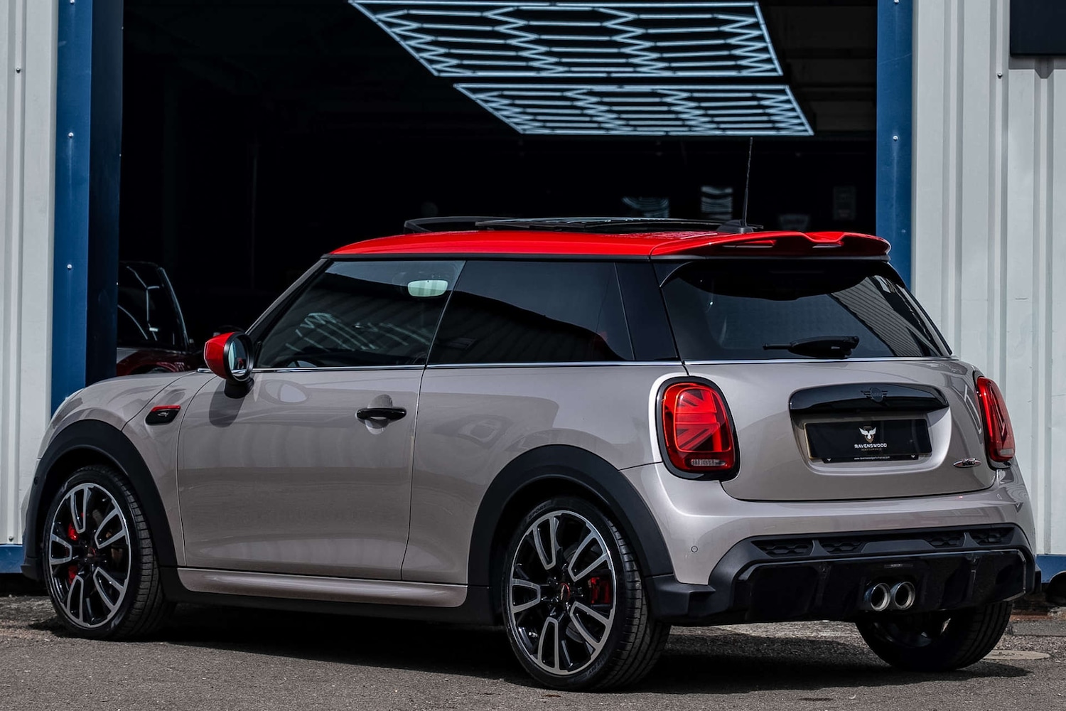 Used MINI Hatch 2021 for sale - 78201129: Photo 2