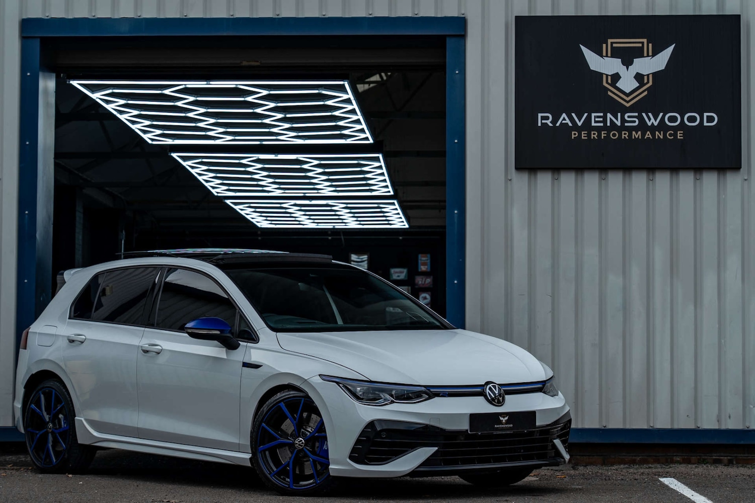 Used Volkswagen Golf 2024 for sale - 76604267: Photo 1