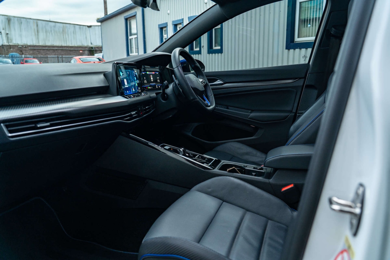 Used Volkswagen Golf 2024 for sale - 76604267: Photo 9