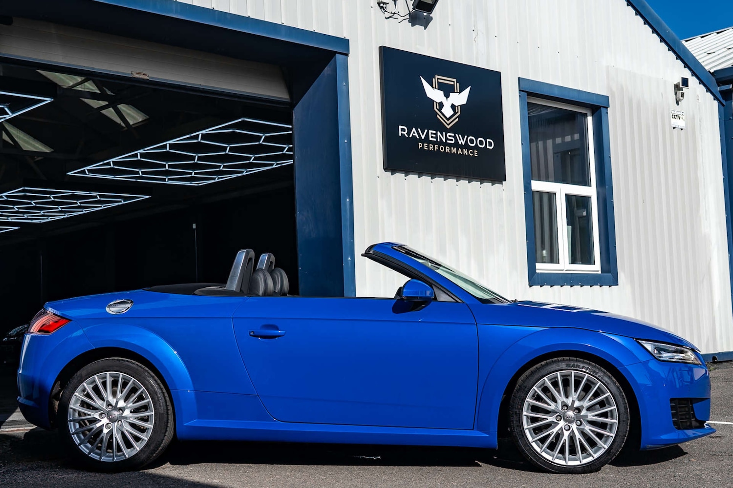 Used Audi TT 2018 for sale - 77667815: Photo 3