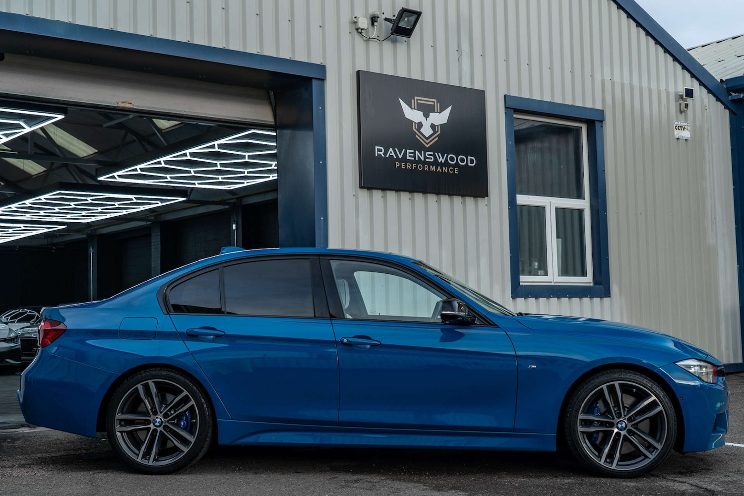 Used BMW 3 Series 2017 for sale - 76698028: Photo 3