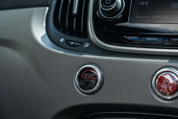 Used Abarth 595 2018 for sale - 76278033: Photo 14