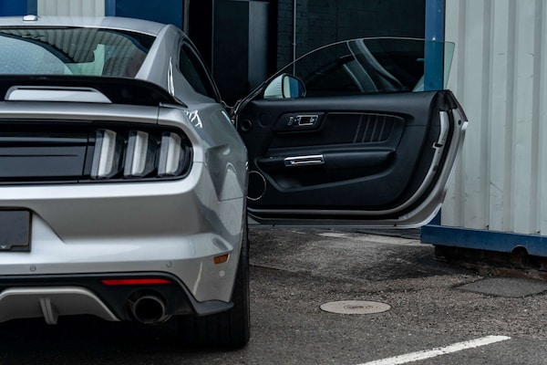 Used Ford Mustang 2017 for sale - 76255864: Photo 8