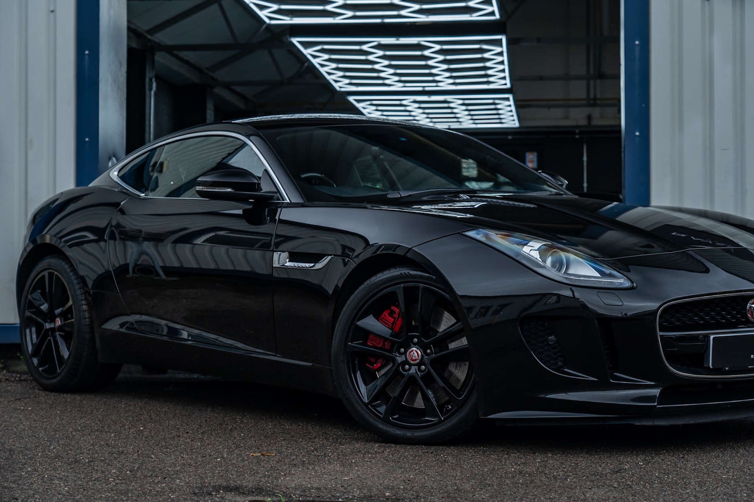 Used Jaguar F-Type 2015 for sale - 76861639: Photo 7