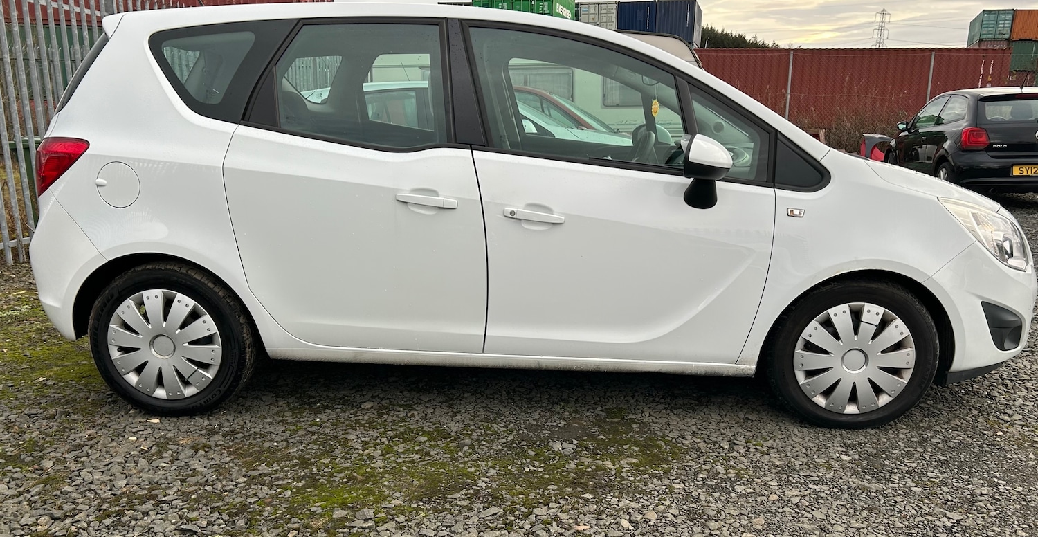 Used Vauxhall Meriva 2011 for sale - 77205802: Photo 2