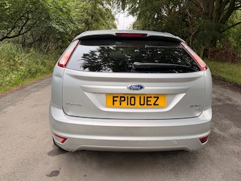 Used Ford Focus 2010 for sale - 79445792: Photo