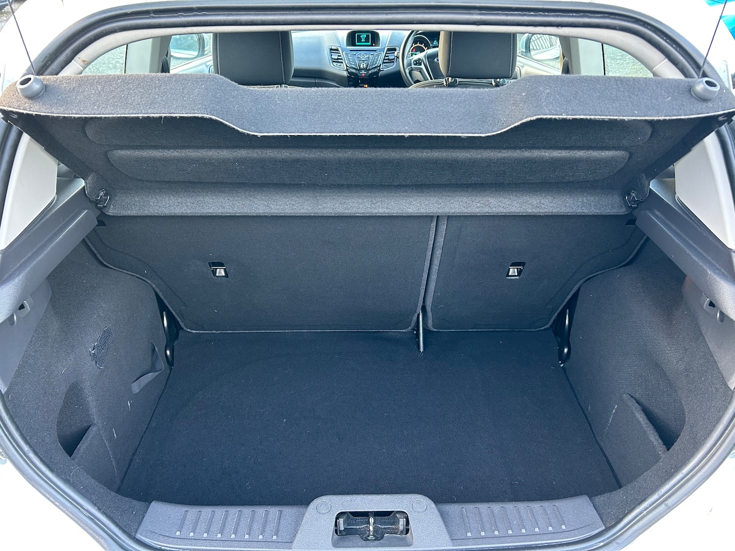 Used Ford Fiesta 2015 for sale - 76697882: Photo 16