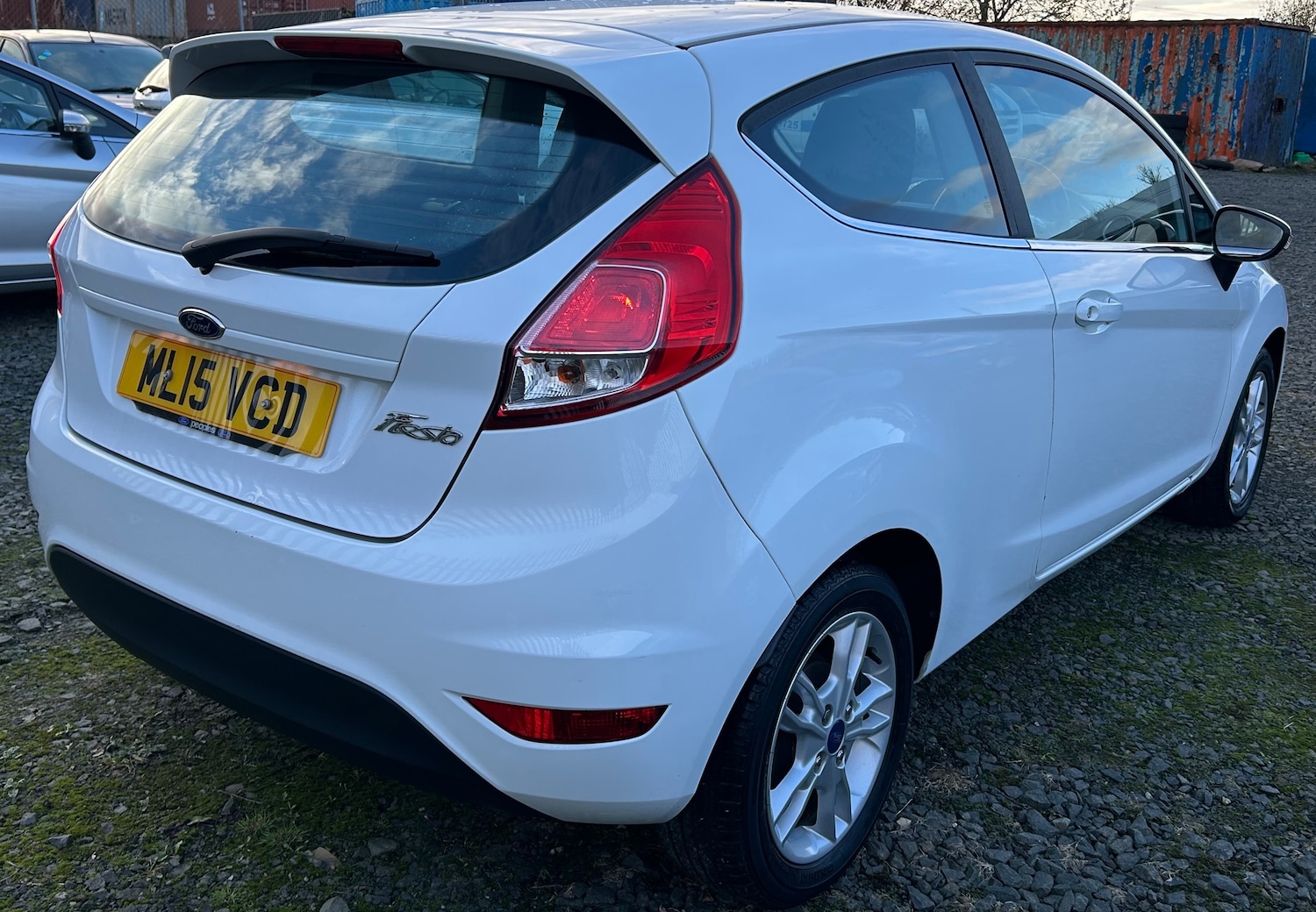 Used Ford Fiesta 2015 for sale - 76697882: Photo 3