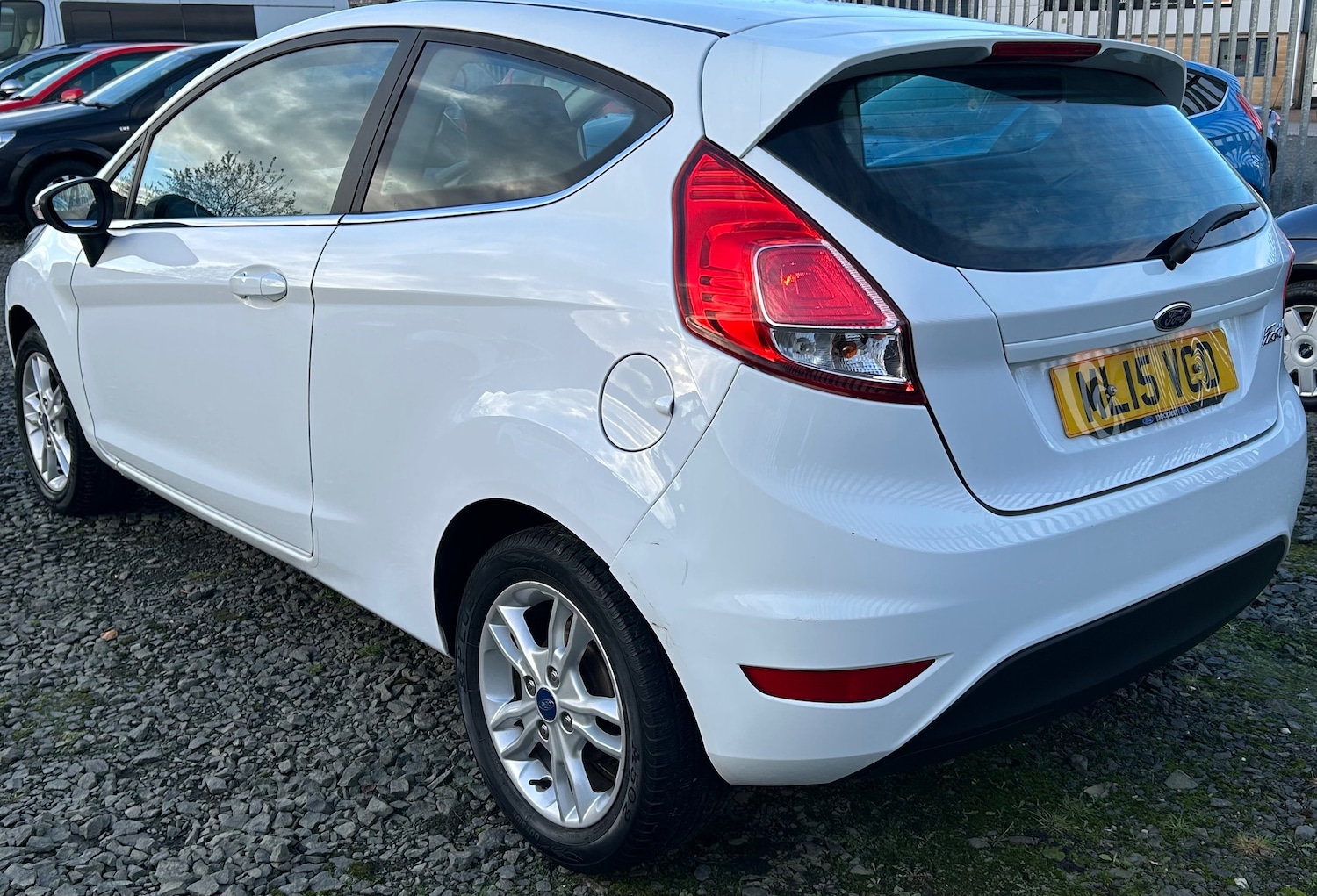 Used Ford Fiesta 2015 for sale - 76697882: Photo 5