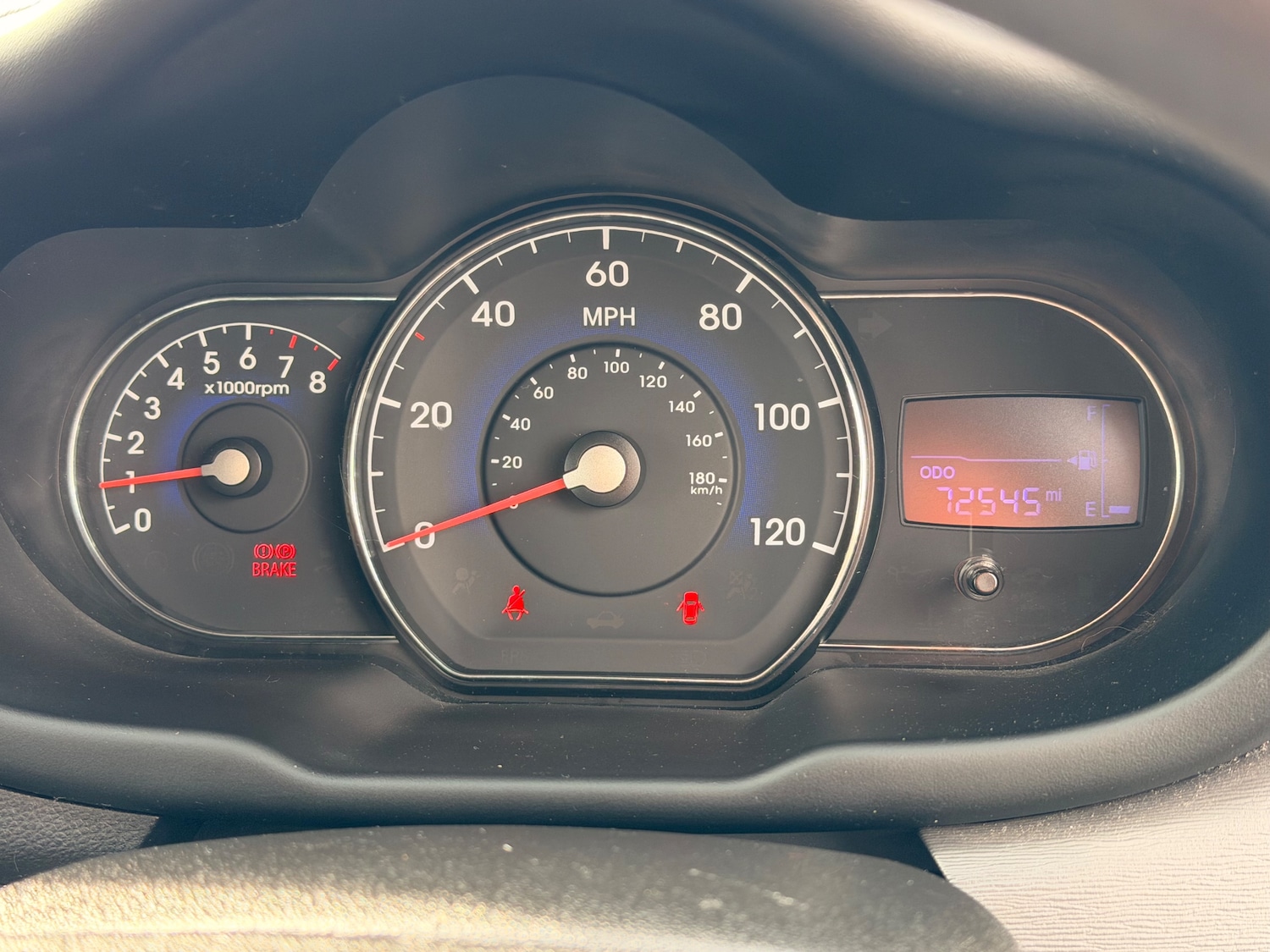 Used Hyundai i10 2012 for sale - 78182614: Photo 12