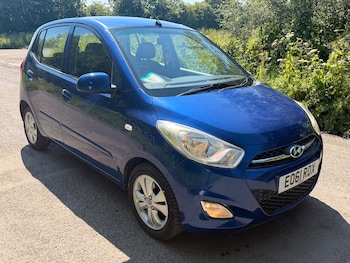 Used Hyundai i10 2011 for sale - 79539445: Photo