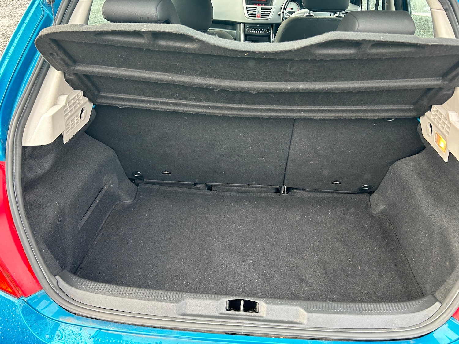 Used Peugeot 207 2009 for sale - 76380238: Photo 16