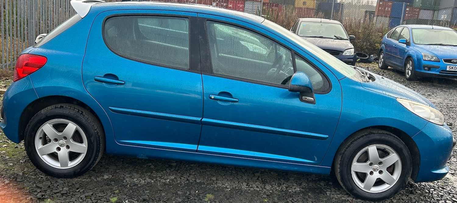 Used Peugeot 207 2009 for sale - 76380238: Photo 2