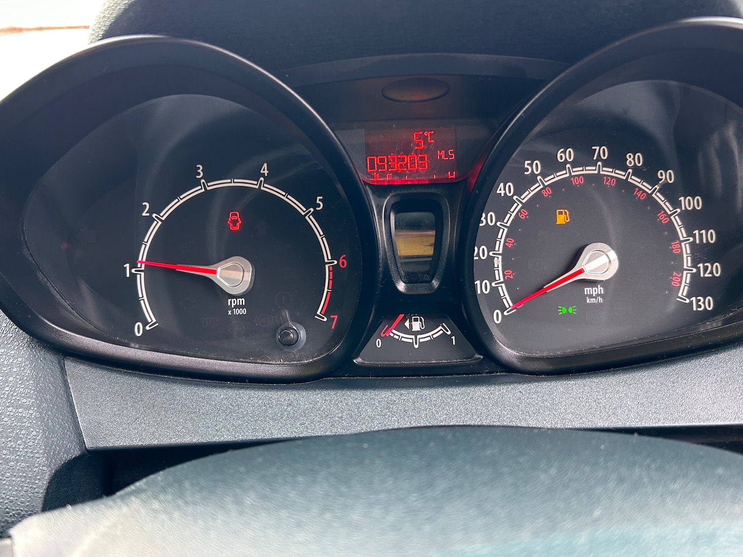 Used Ford Fiesta 2012 for sale - 77205803: Photo 12