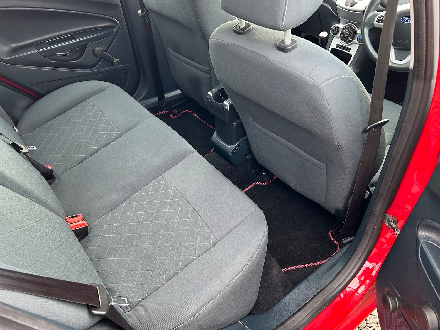 Used Ford Fiesta 2012 for sale - 77205803: Photo 13