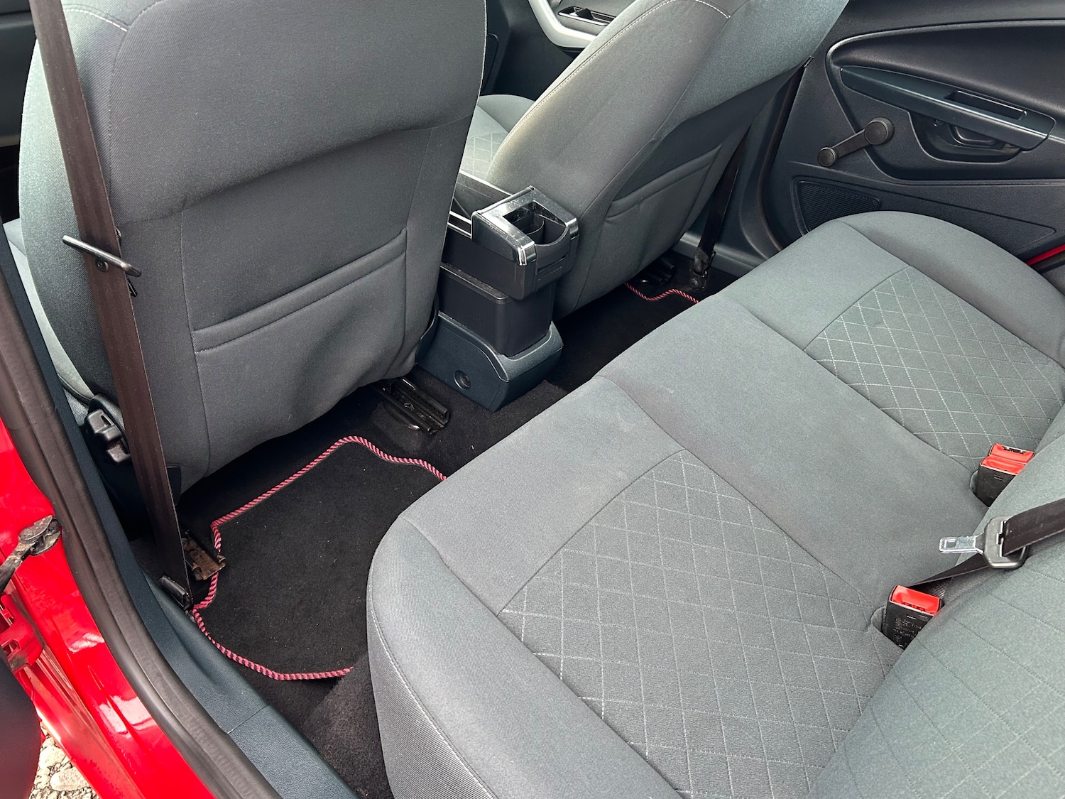 Used Ford Fiesta 2012 for sale - 77205803: Photo 15