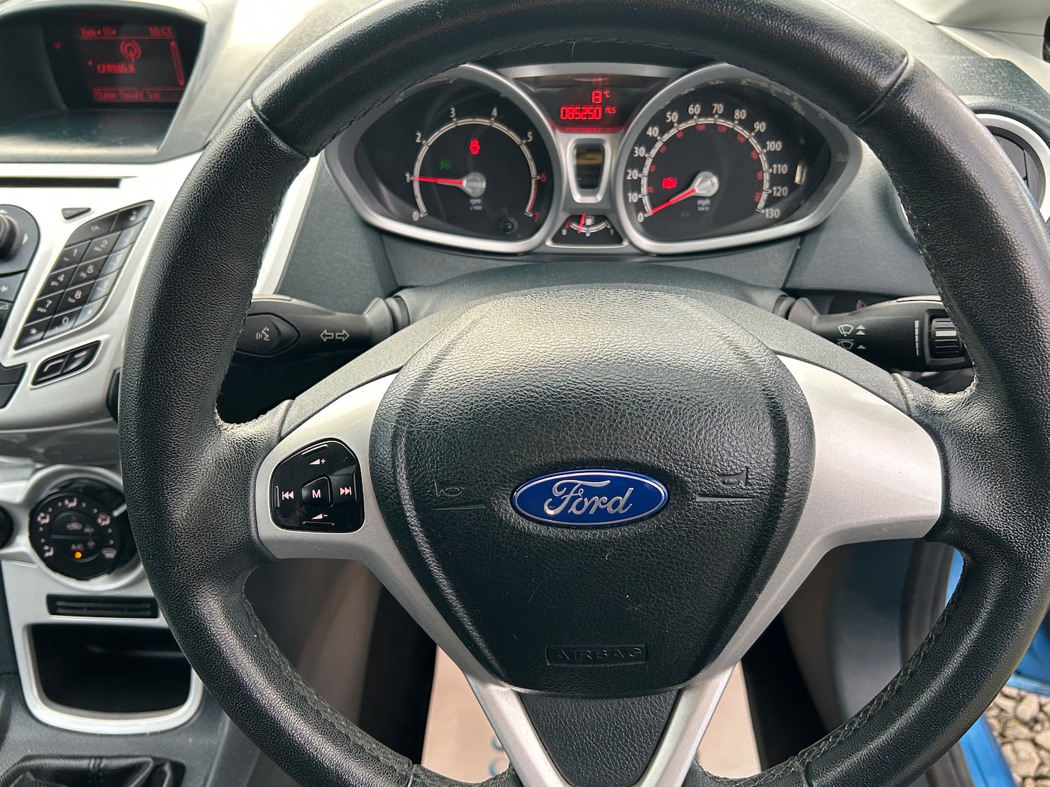 Used Ford Fiesta 2012 for sale - 76539890: Photo 11