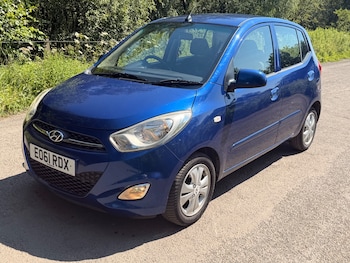 Used Hyundai i10 2011 for sale - 79156368: Photo