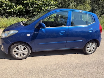 Used Hyundai i10 2011 for sale - 79156368: Photo