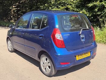 Used Hyundai i10 2011 for sale - 79156368: Photo
