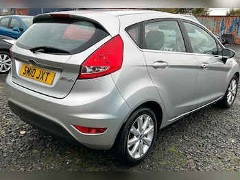 Used Ford Fiesta 2010 for sale - 76339311: Photo