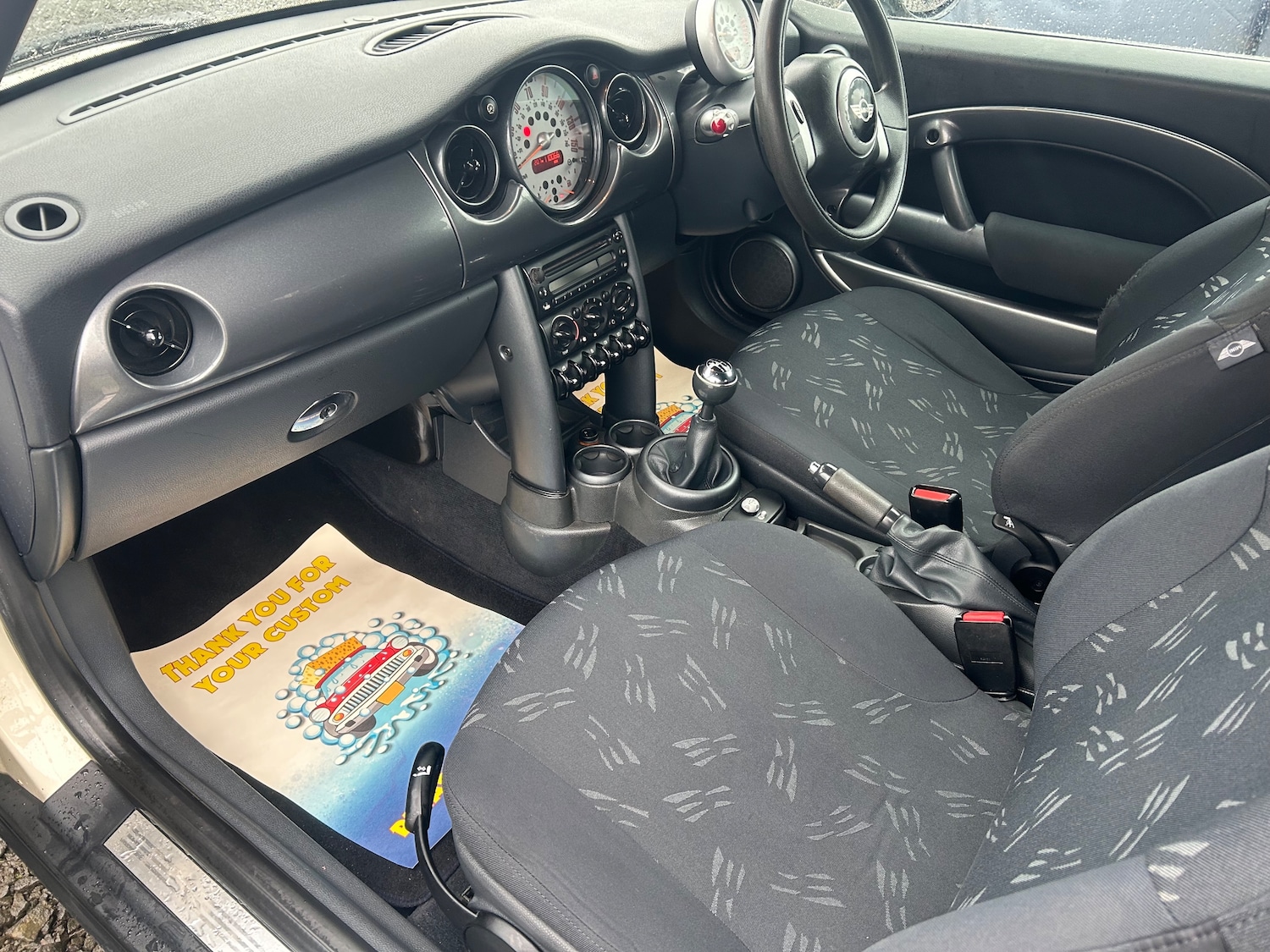 Used MINI Convertible 2006 for sale - 76767472: Photo 18