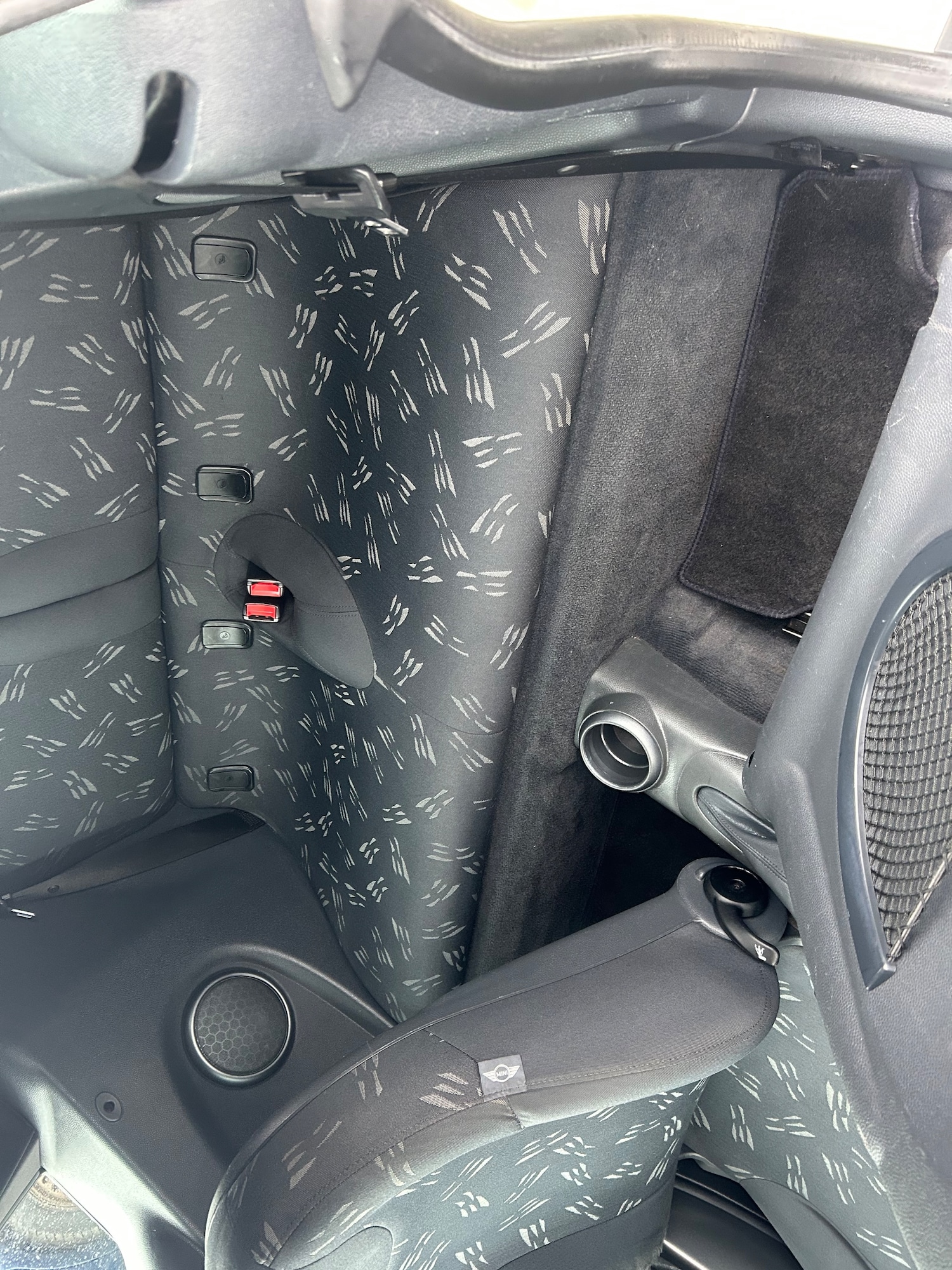 Used MINI Convertible 2006 for sale - 76767472: Photo 19