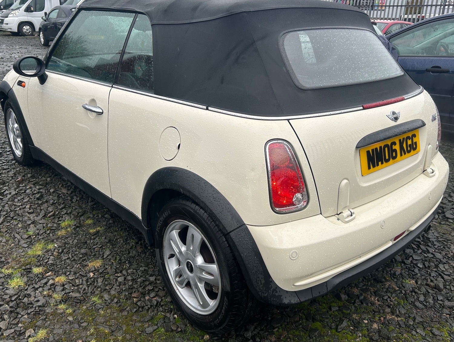 Used MINI Convertible 2006 for sale - 76767472: Photo 5