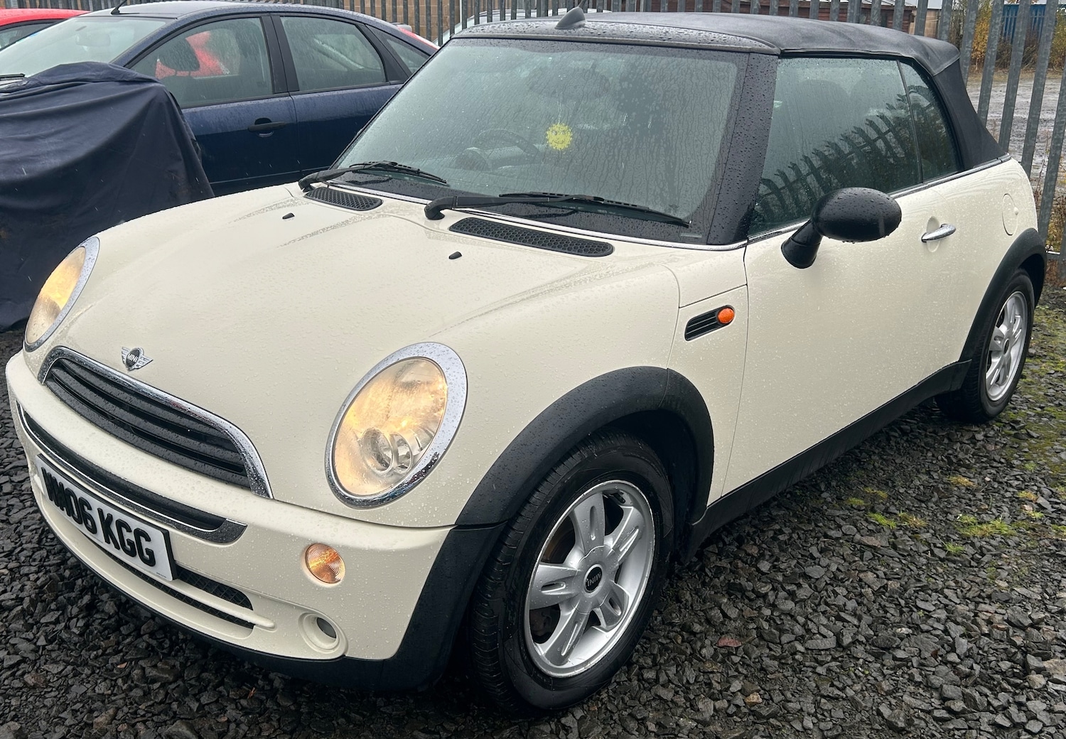 Used MINI Convertible 2006 for sale - 76767472: Photo 7