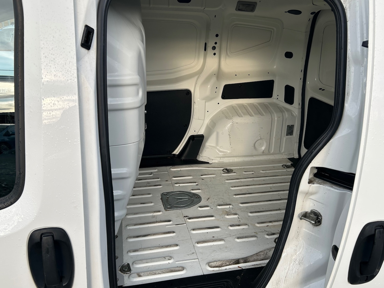 Used Citroen Nemo 2015 for sale - 77236203: Photo 11