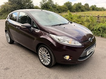 Used Ford Fiesta 2011 for sale - 79676076: Photo