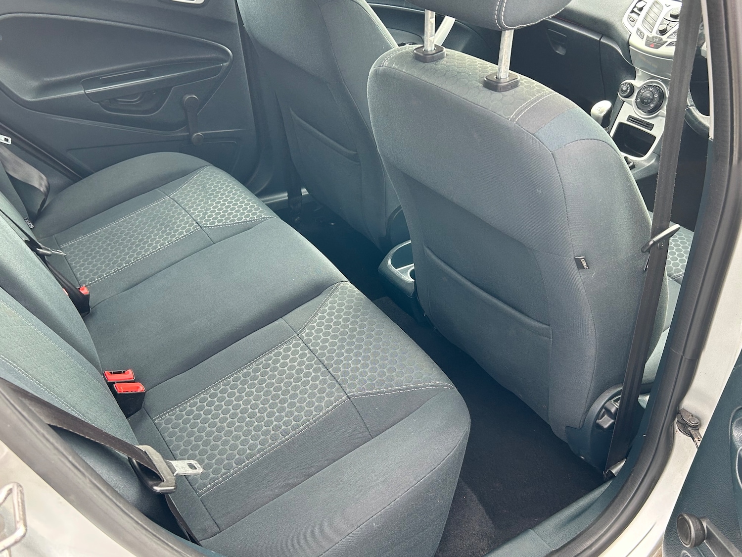 Used Ford Fiesta 2011 for sale - 76034224: Photo 12