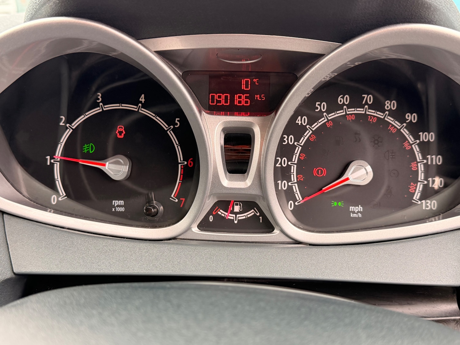 Used Ford Fiesta 2010 for sale - 78098406: Photo 12