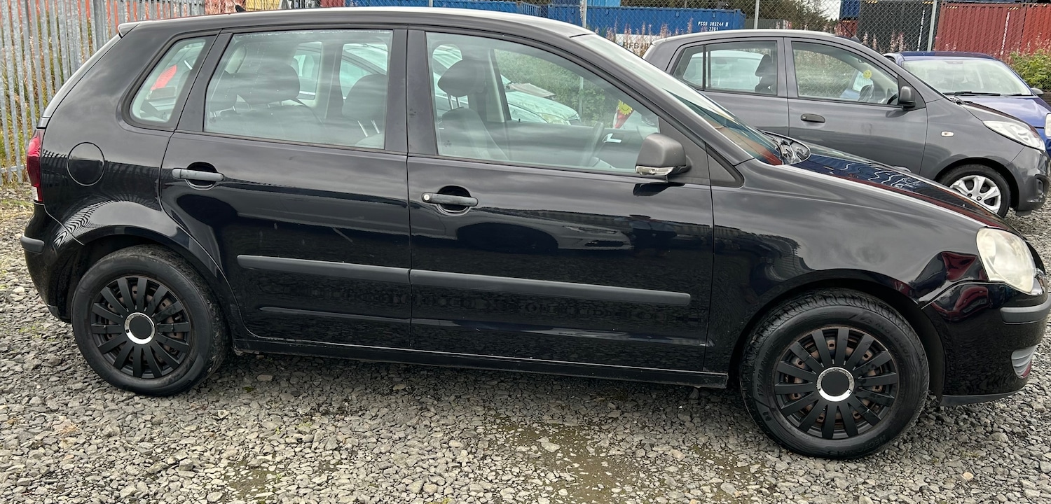 Used Volkswagen Polo 2009 for sale - 75987251: Photo 2