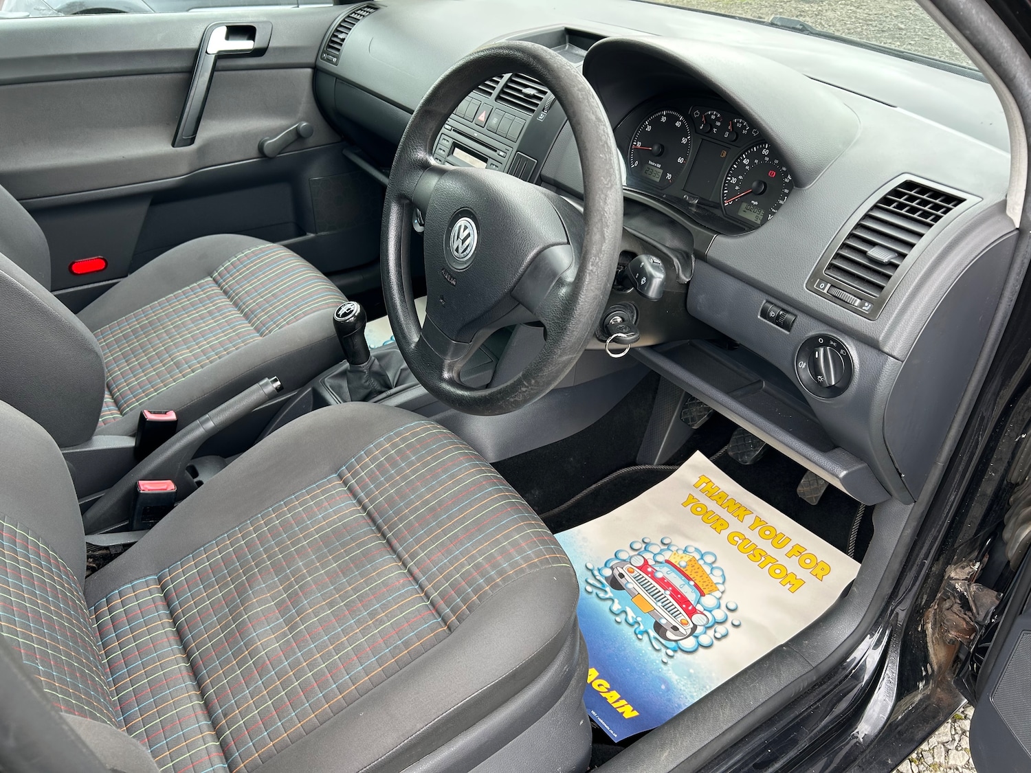 Used Volkswagen Polo 2009 for sale - 75987251: Photo 9