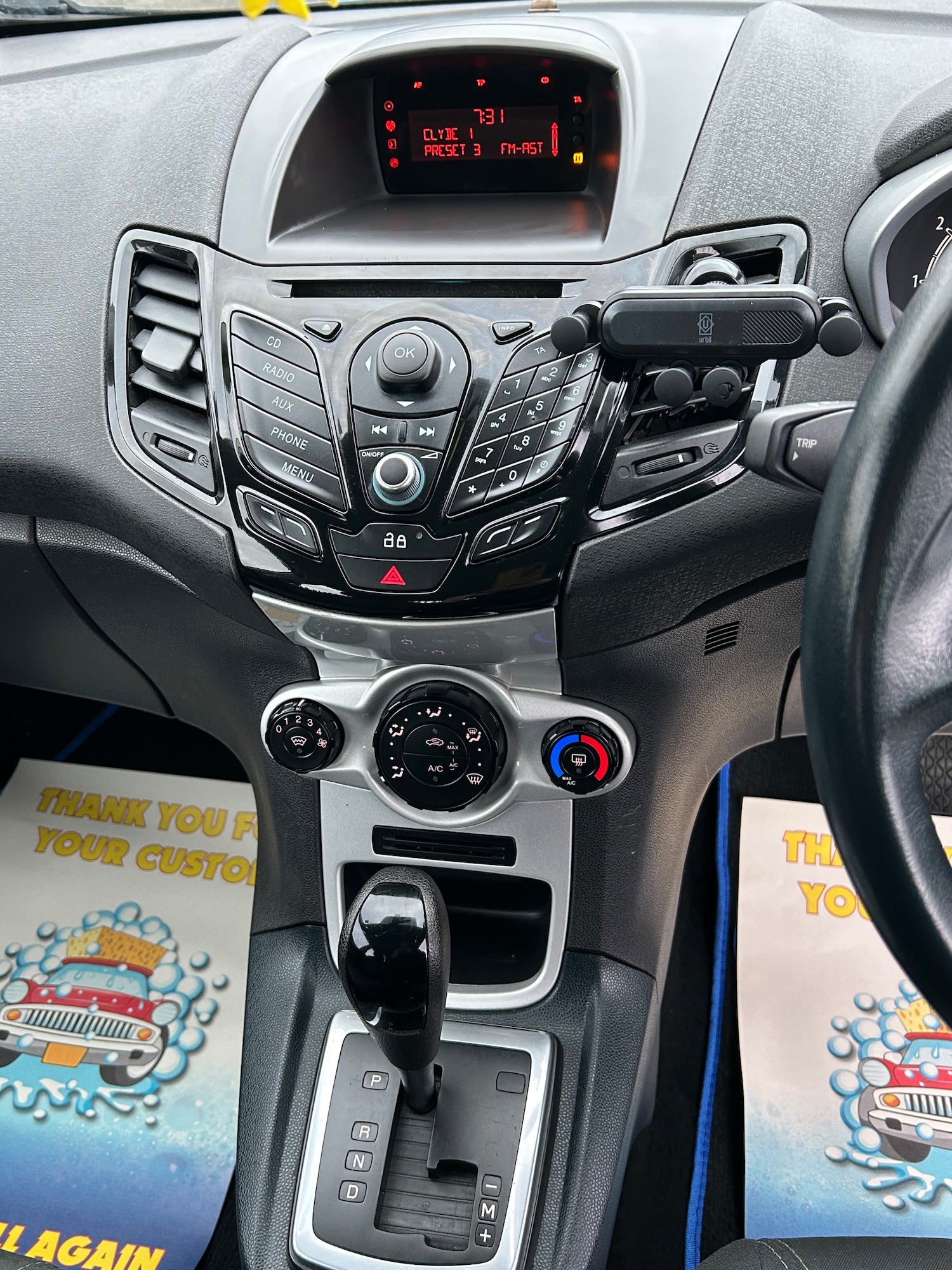 Used Ford Fiesta 2011 for sale - 77293576: Photo 10