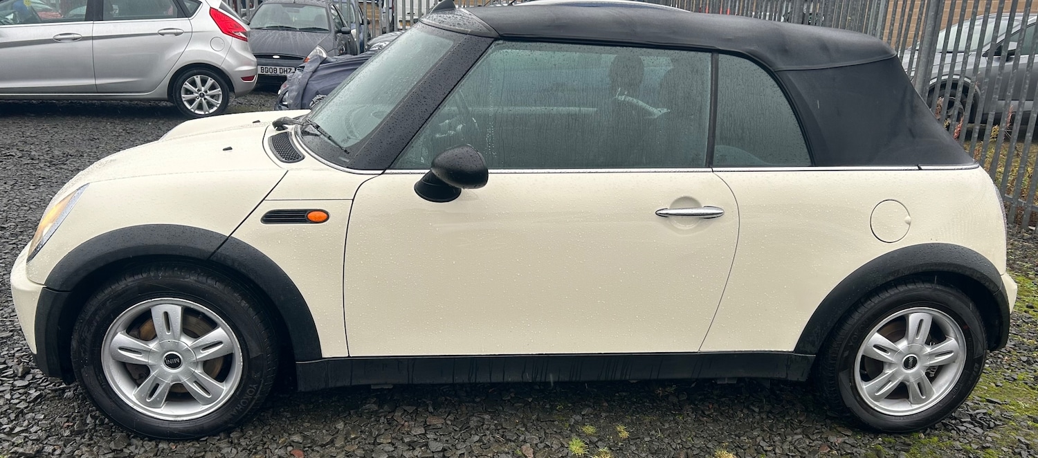 Used MINI Convertible 2006 for sale - 76369004: Photo 6