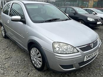 2006 (55) - 1.2i 16v Design Hatchback 3dr Petrol Manual (a/c) (139 g/km 79 bhp)