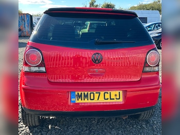 Used Volkswagen Polo 2007 for sale - 76096285: Photo