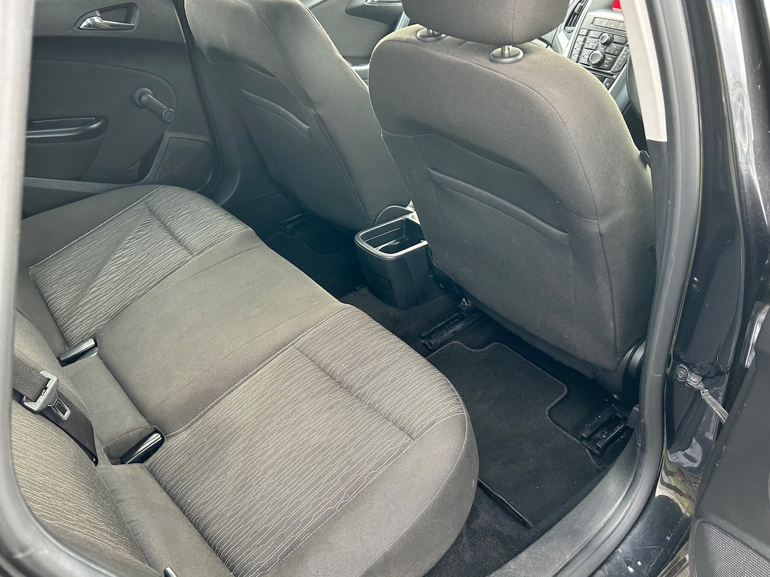 Used Vauxhall Astra 2012 for sale - 76750878: Photo 13