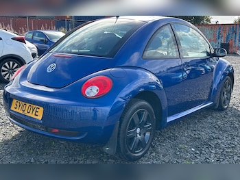 Used Volkswagen Beetle 2010 for sale - 75987200: Photo