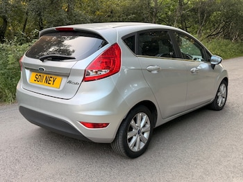 Used Ford Fiesta 2011 for sale - 79213992: Photo