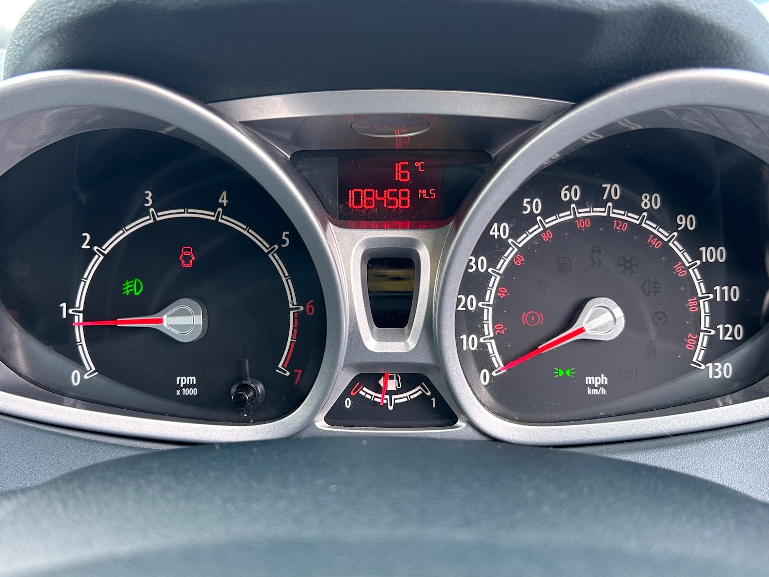 Used Ford Fiesta 2010 for sale - 76191404: Photo 12